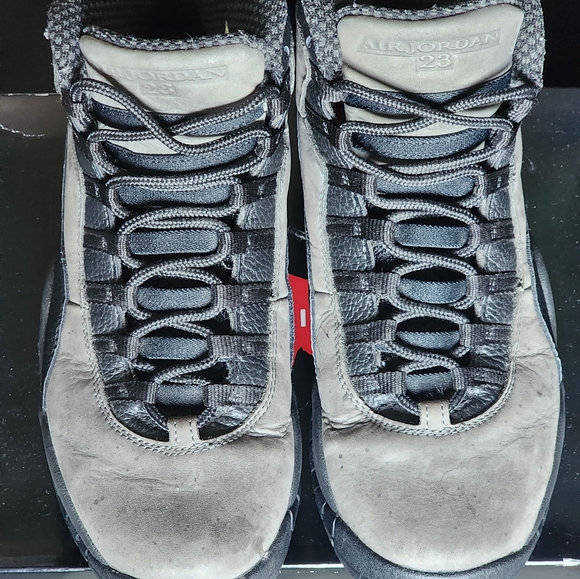 Retro Air Jordan 10 - Picture 3 of 6